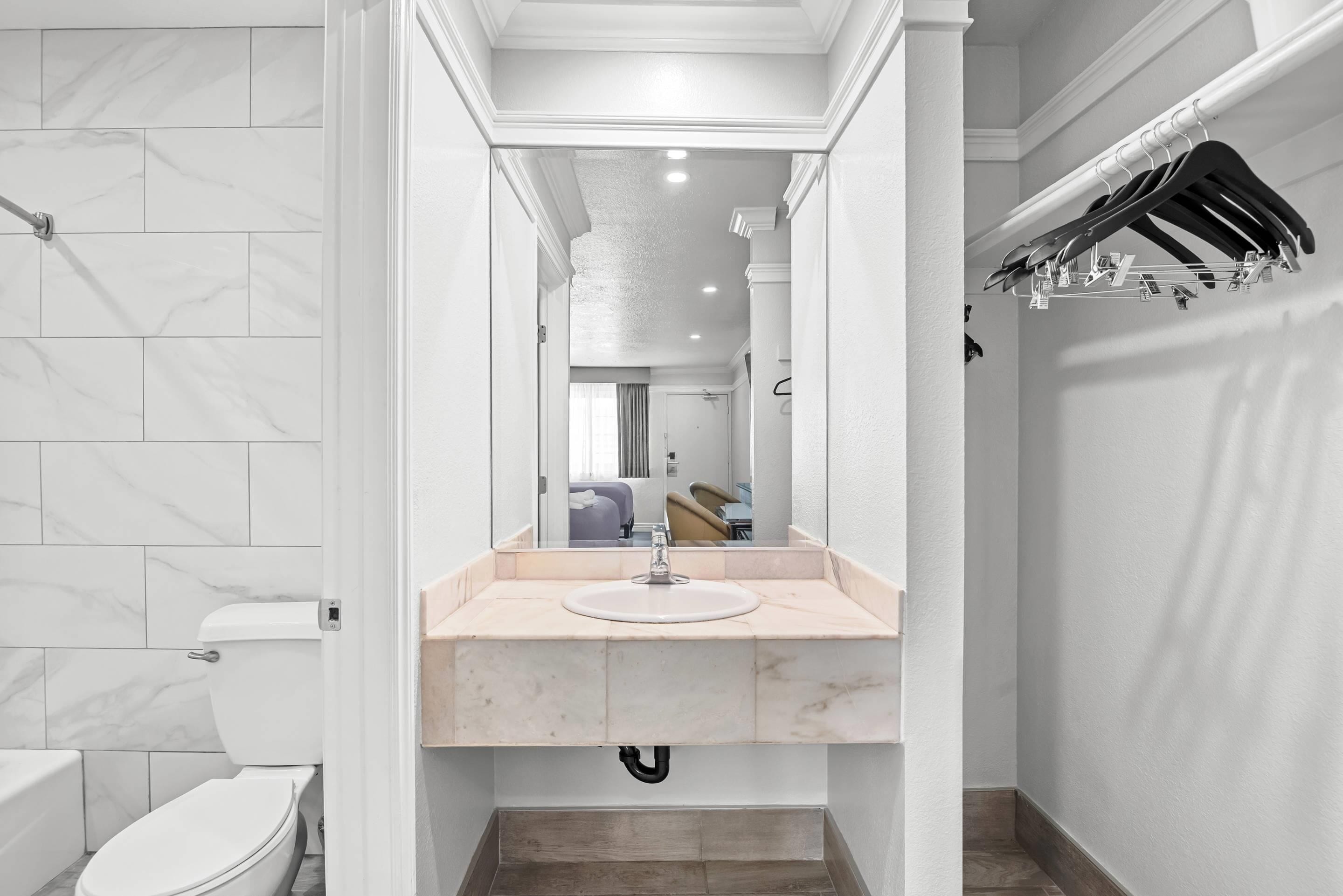 Standard Room, 2 Queen Beds, Non Smoking