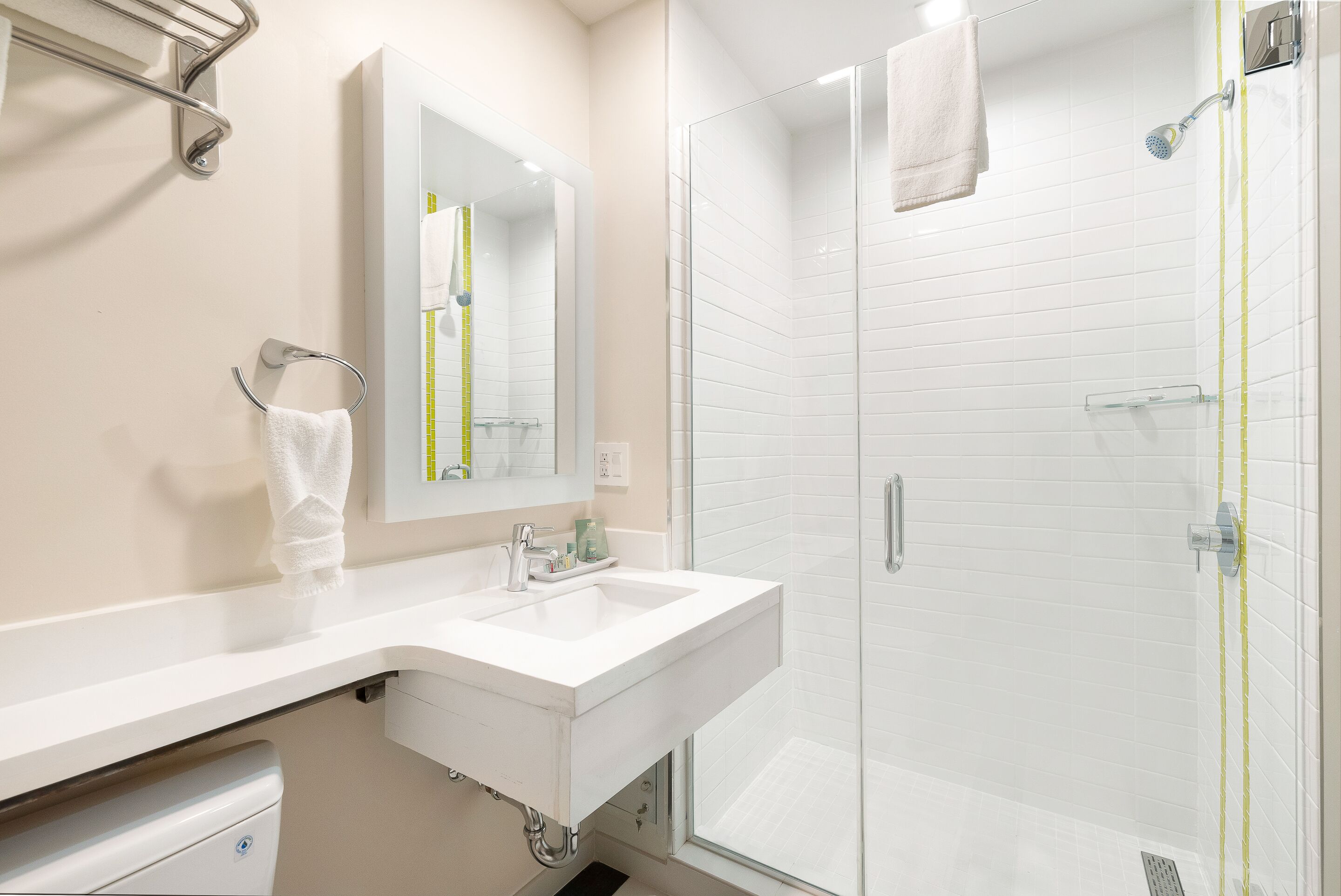 Photo - Best Western Red Coach Inn