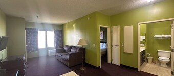 Guest Cottage & Suites By OYO Brunswick/Golden Isles