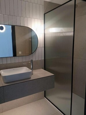 Bathroom - Orvay Apartments (Sant Antoni de Portmany)