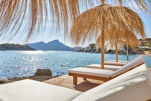 ที่อาบแดด