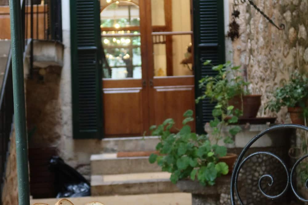 Hotel Casa Bougainvillea