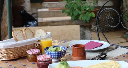 Hotel Casa Bougainvillea