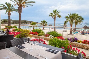 Lunch and dinner served, Mediterranean cuisine