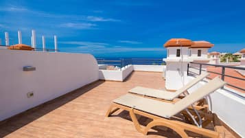 Lejlighed - 1 soveværelse - balkon (Upper Floor) | Terrasse/gårdhave