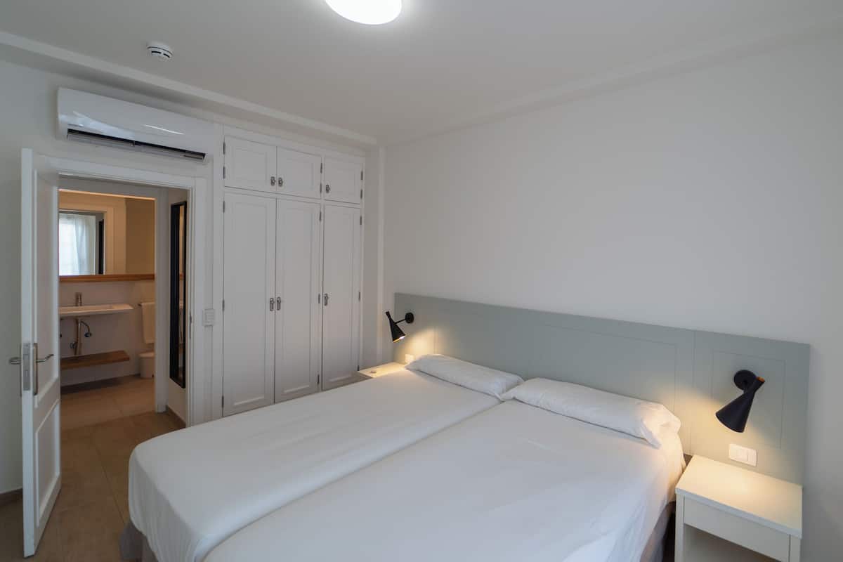Departamento, 3 habitaciones (Silver) | 2 habitaciones, cortinas blackout y tabla de planchar con plancha