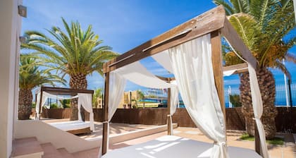 Los Olivos Beach Resort