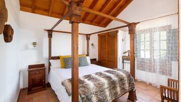 Casa superior | 2 dormitorios, decoración individual, mobiliario individual