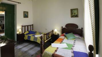 Cottage, 3 Bedrooms, Patio, Mountain View (Maria) | Individually decorated, individually furnished, laptop workspace