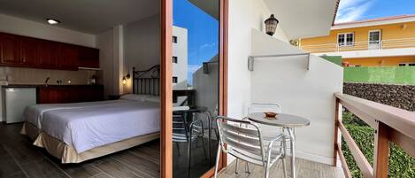 Monolocale, terrazzo | Terrazza/patio