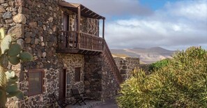 Front of property - Hotel Rural Restaurante Mahoh (La Oliva)