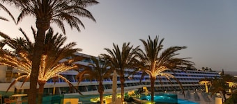 Santa Mónica Suites Hotel