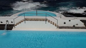 2 outdoor pools - Hotel Rural Costa Salada (San Cristóbal de La Laguna)