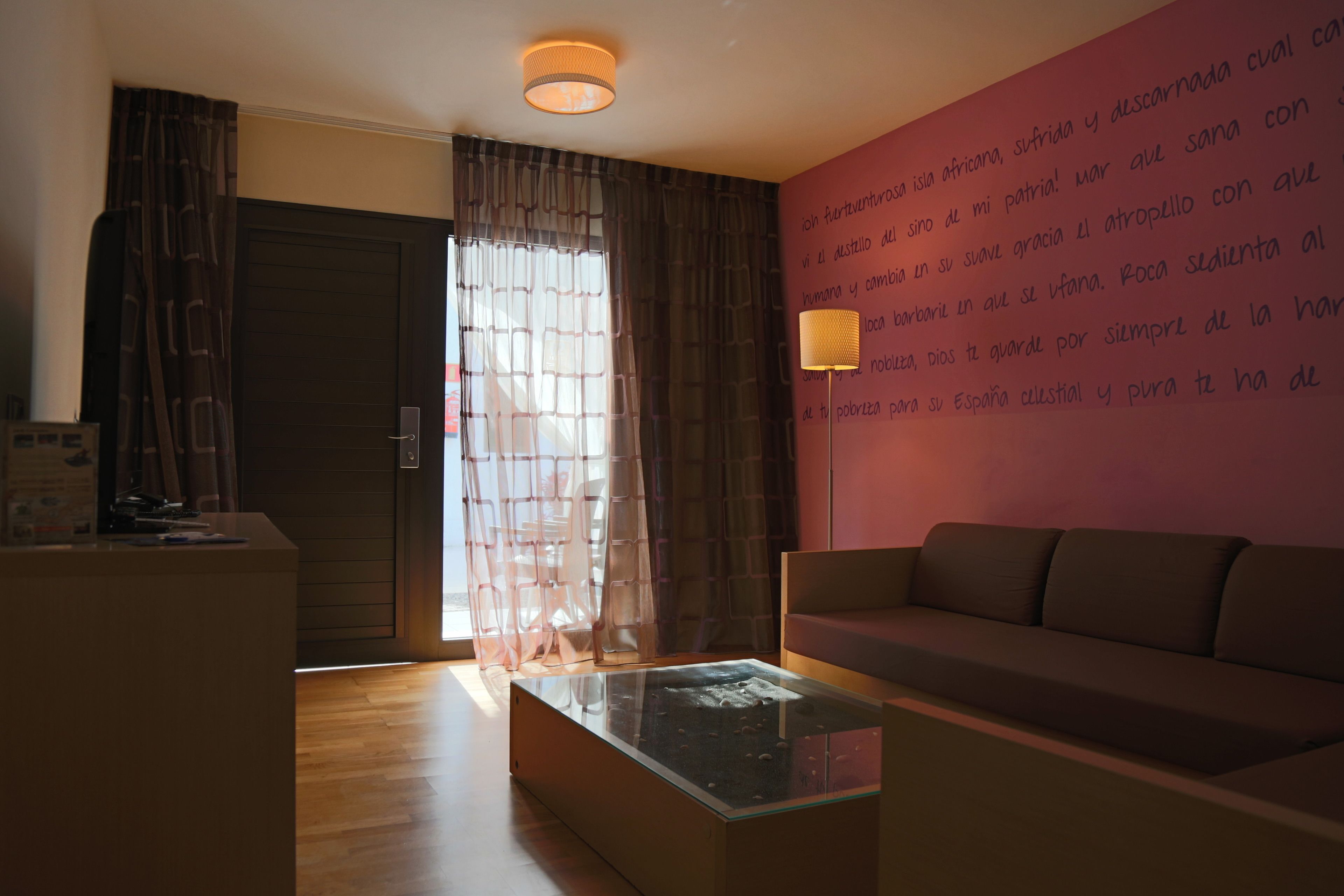 Photo - R2 Romantic Fantasia Suites - Adults Only