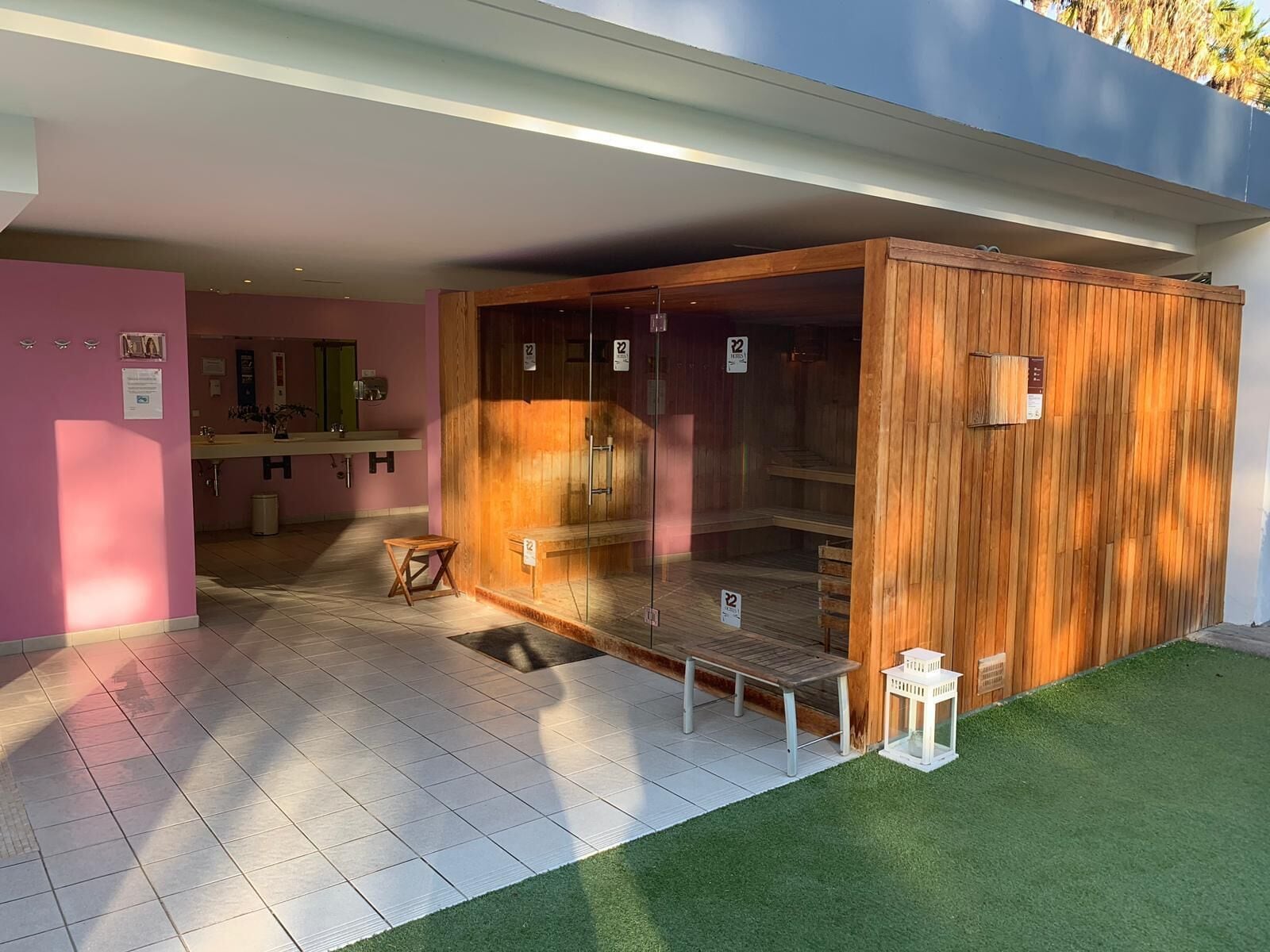 Photo - R2 Romantic Fantasia Suites - Adults Only