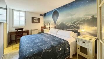 Design Double or Twin Room | Free WiFi