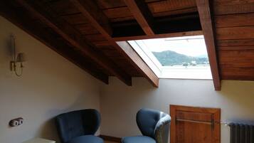 Double Room, Mountain View | Individually decorated, individually furnished, desk, bed sheets