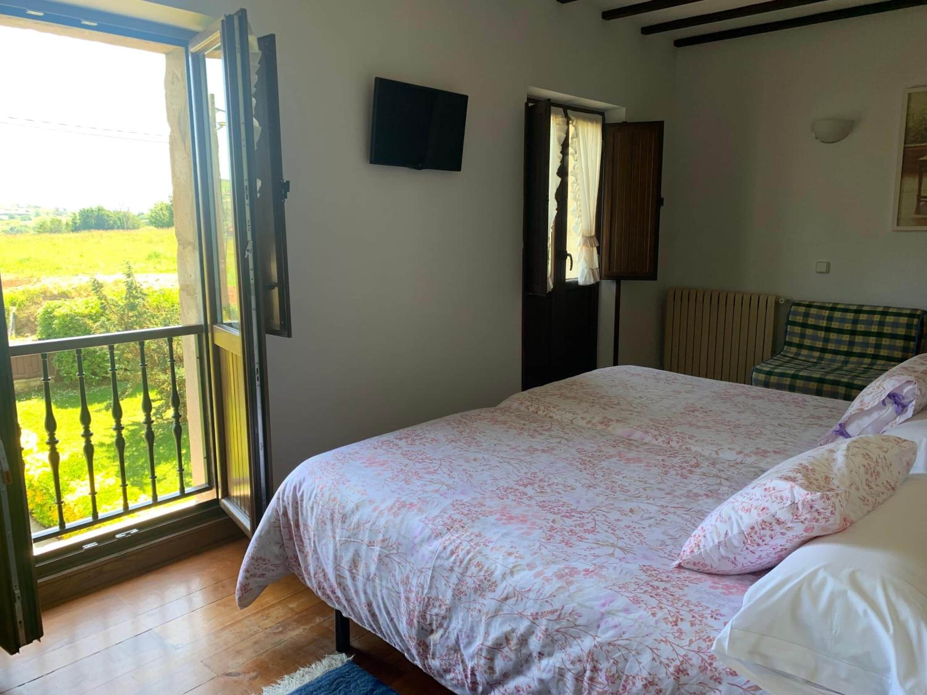 Decoración personalizada, muebles diferentes y escritorio 