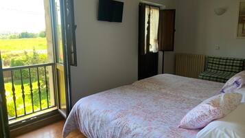 Decoración personalizada, muebles diferentes y escritorio