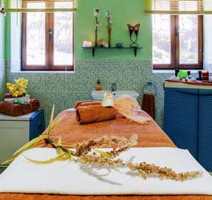 Turkish bath/hammam, body treatments, hydrotherapy, aromatherapy - Hotel Rural y SPA La Senda de los Caracoles (Ayllon)