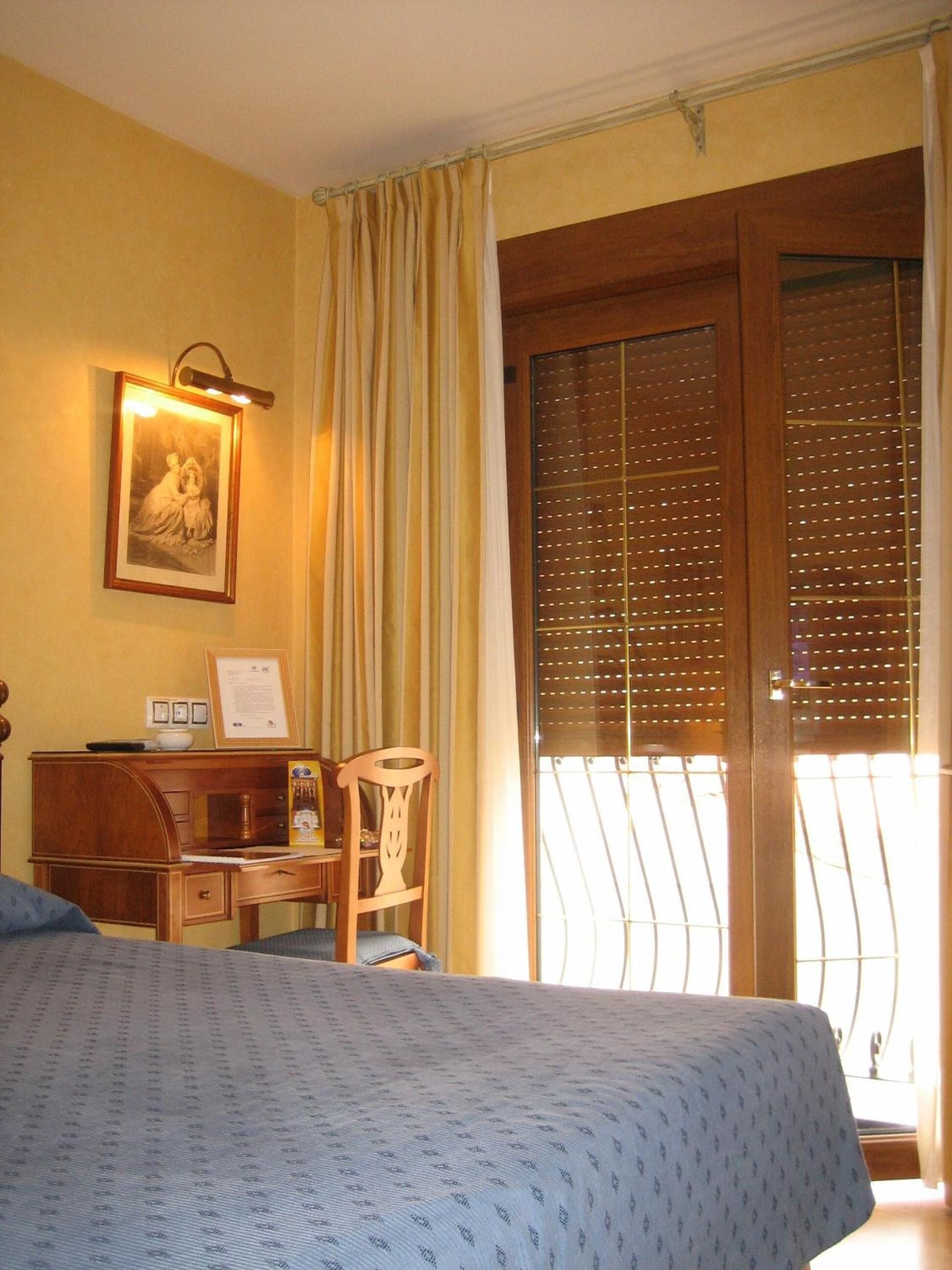 minibar, in-room safe, desk, blackout curtains