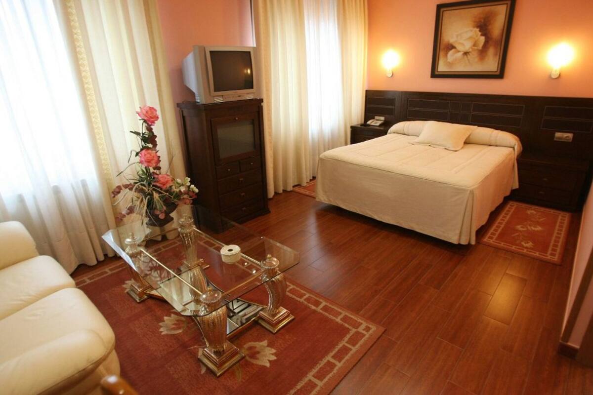 Superior Double Room | In-room safe, free WiFi