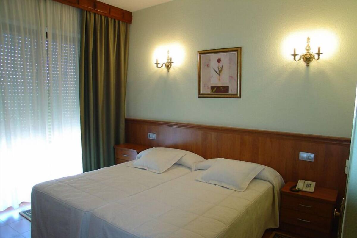 Standard Double Room | In-room safe, free WiFi