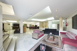 Sittområde i lobbyn