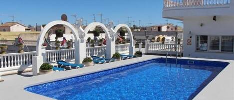 Piscine extérieure