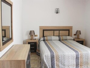Room - Las Americas (Blanes)