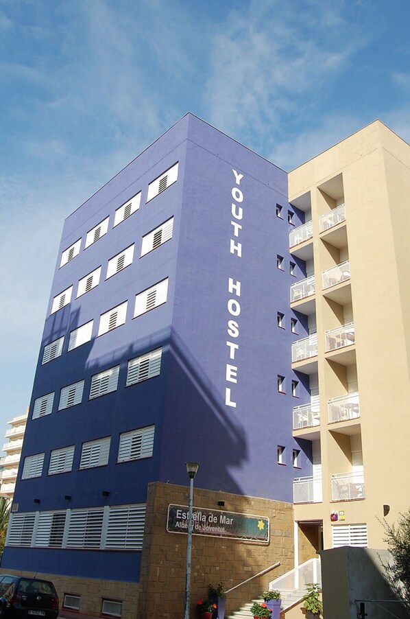 Majoituspaikan julkisivu