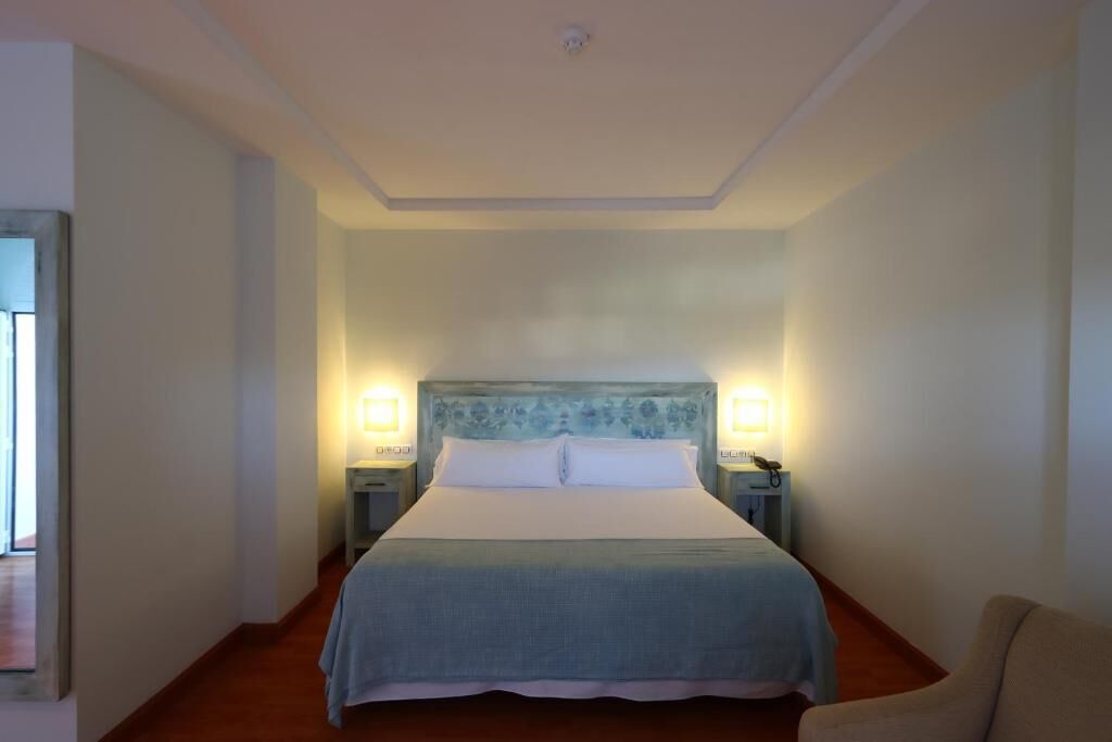 single room, 2 single beds | in-room safe, desk, blackout curtains, free wifi