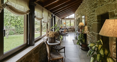 Corredor. Hotel Rústico Lugar Do Cotariño