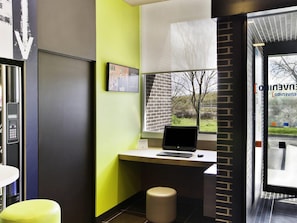 Unclassified image, 4 of 37, button - Ibis Budget Madrid Getafe (Getafe)