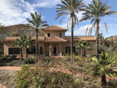 Albergue Isla Del Fraile - Hostel