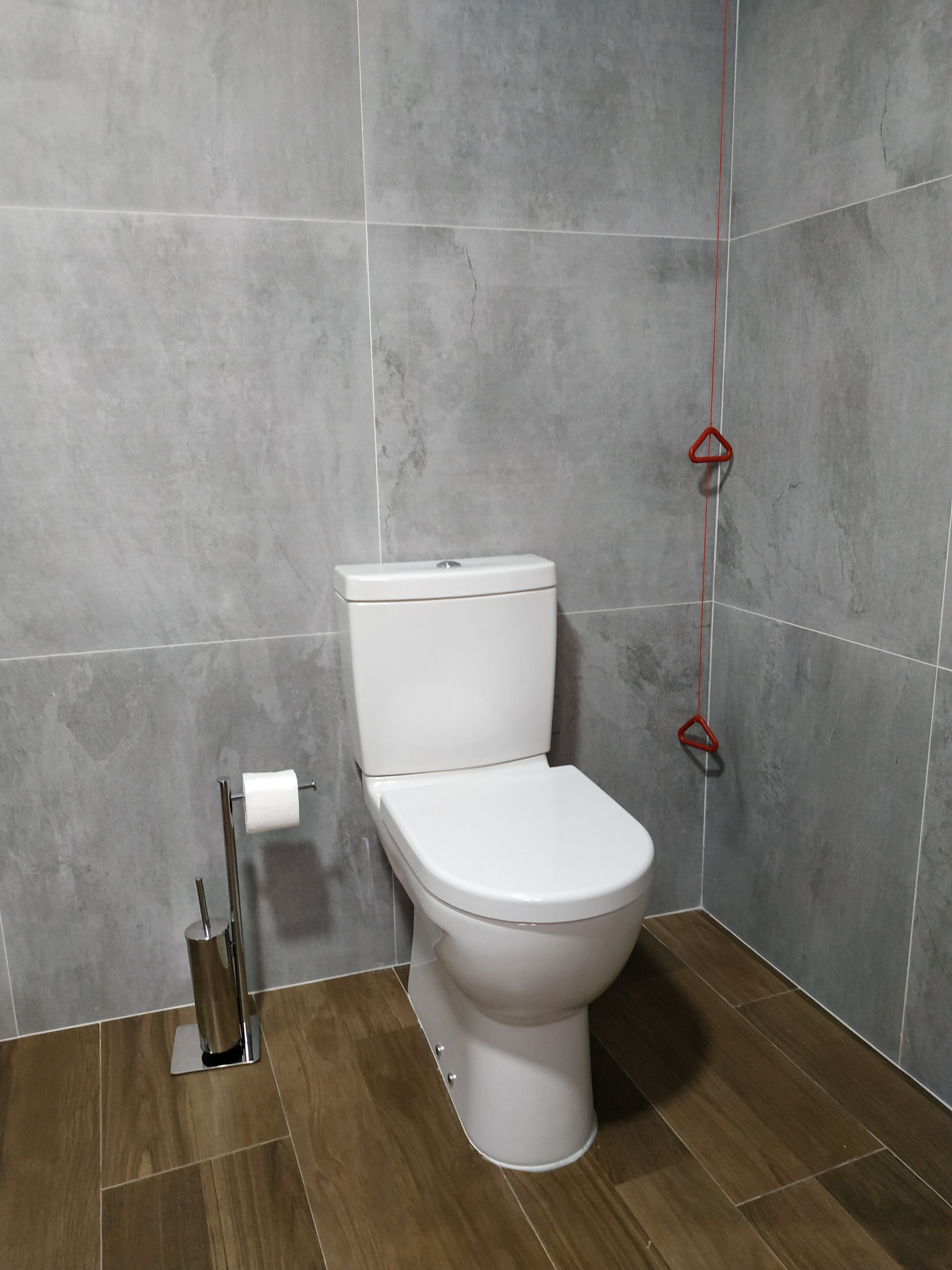 free toiletries, hair dryer, bidet, towels