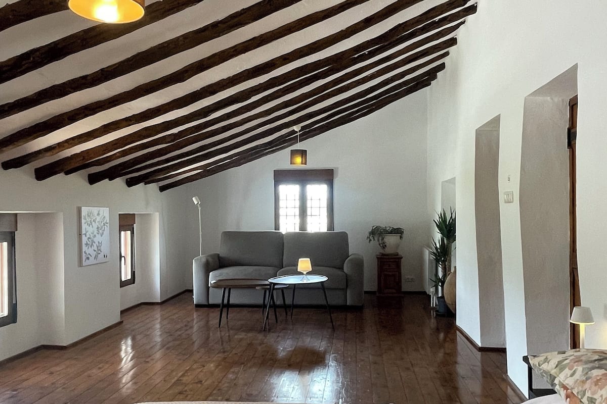Deluxe Suite, 2 Queen Beds