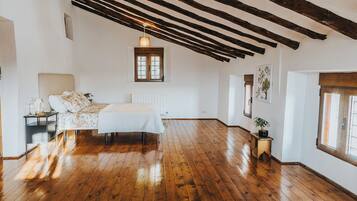 1 chambre, literie de qualité supérieure, décoration personnalisée