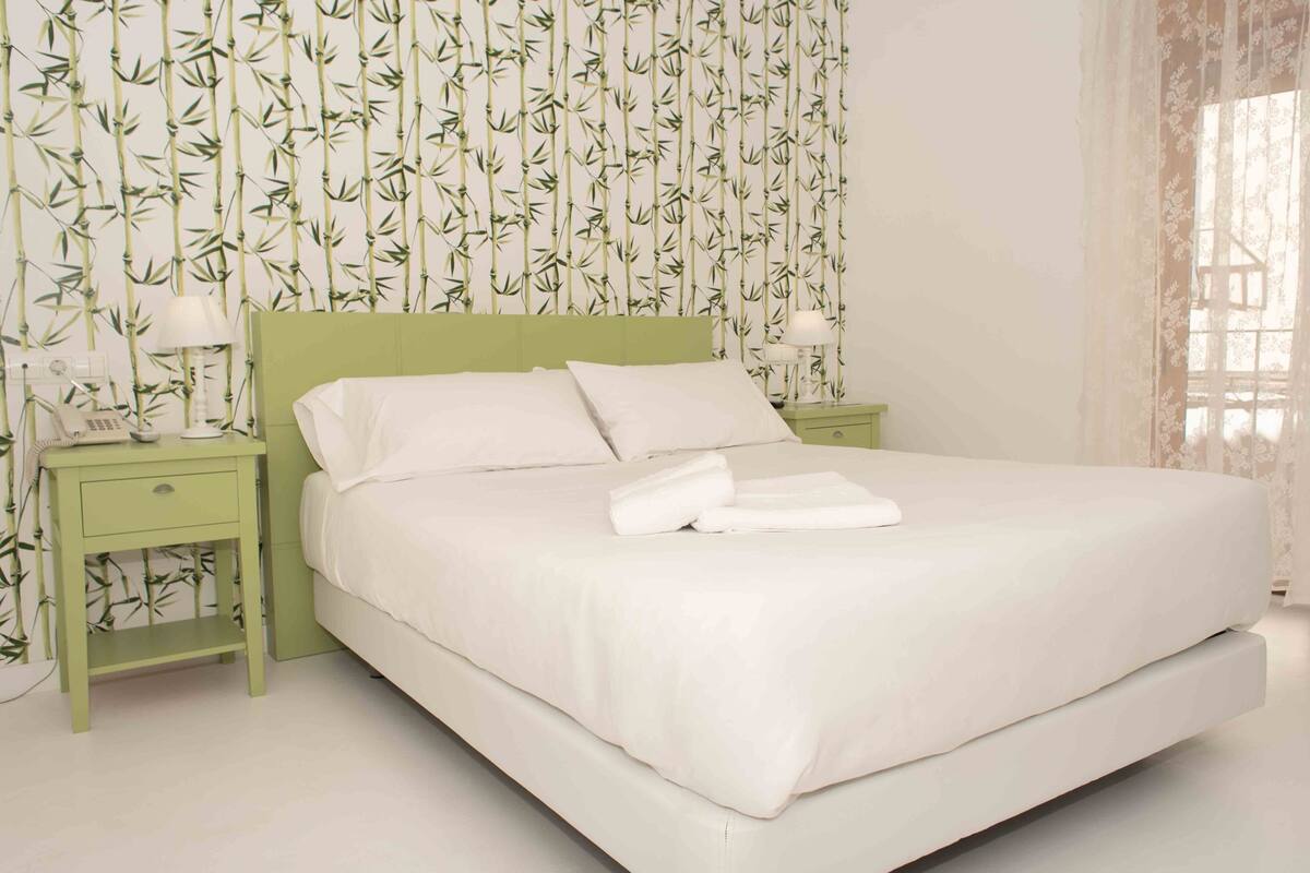 Twin Room (San Juan de la Cruz) | Iron/ironing board (on request), free WiFi, bed sheets