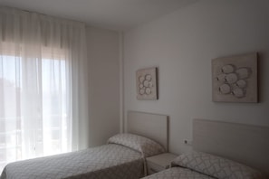 Iron/ironing board - Vistamar (San Javier)