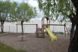 Children's play area - outdoor - Alaiz (Beriain)