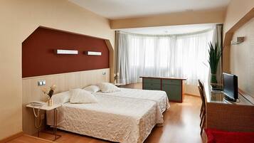 Escritorio y wifi gratis