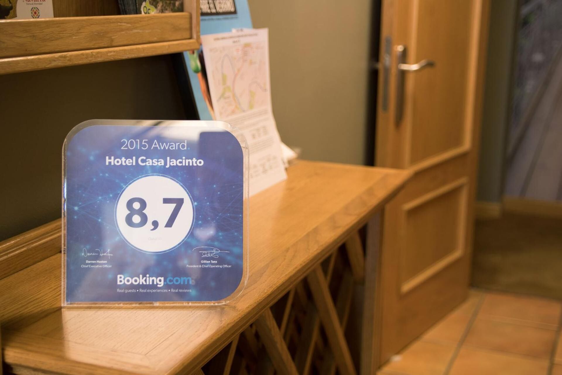 Hotel Casa Jacinto -hotellille myönnetty vuoden 2015 palkintolaatta, jonka arvosana on 8,7.