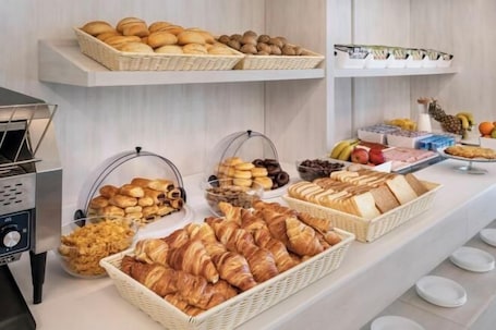 Restaurant. B&B HOTEL Alicante