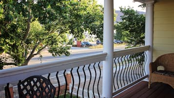 Luxury House, 5 Bedrooms, Kitchen | Terrace/patio