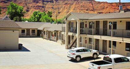 Bowen Motel
