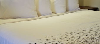 Bowen Motel