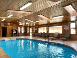 Una piscina techada