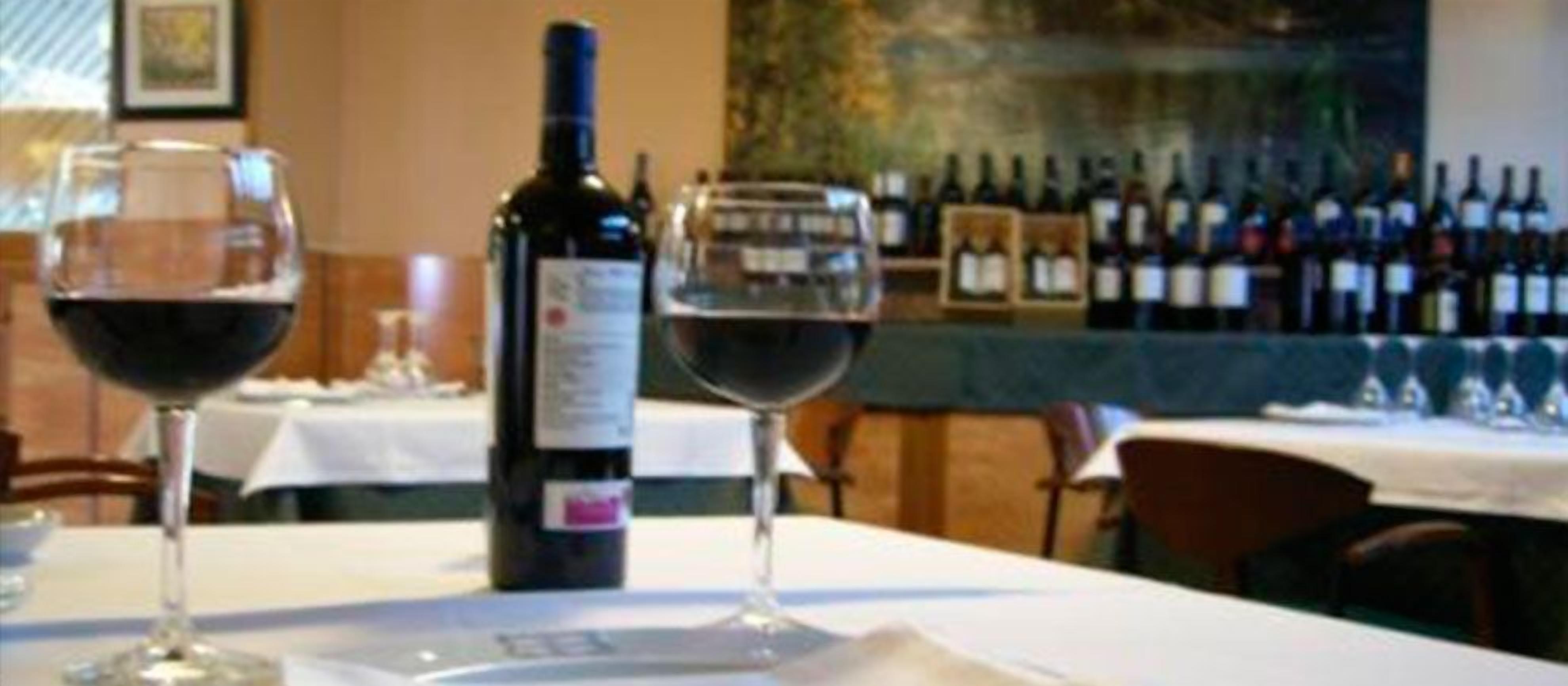 Lunch and dinner served, local cuisine