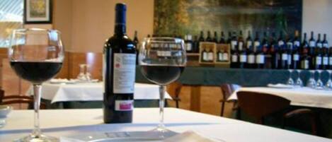 Lunch and dinner served, local cuisine